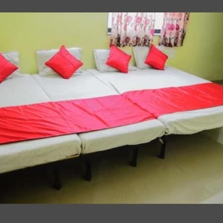 Hotel Sai Gaurav Palace Shirdi Exterior foto