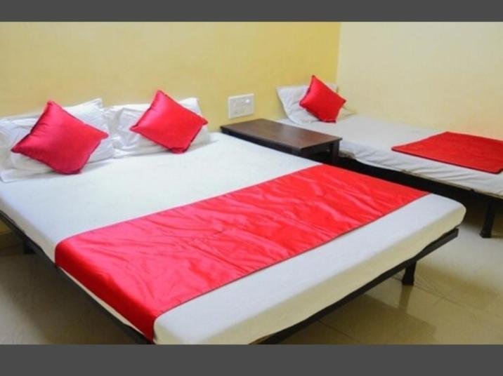 Hotel Sai Gaurav Palace Shirdi Exterior foto